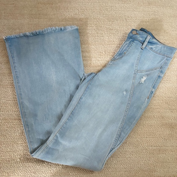 Flared light wash jeans - Picture 1 of 2